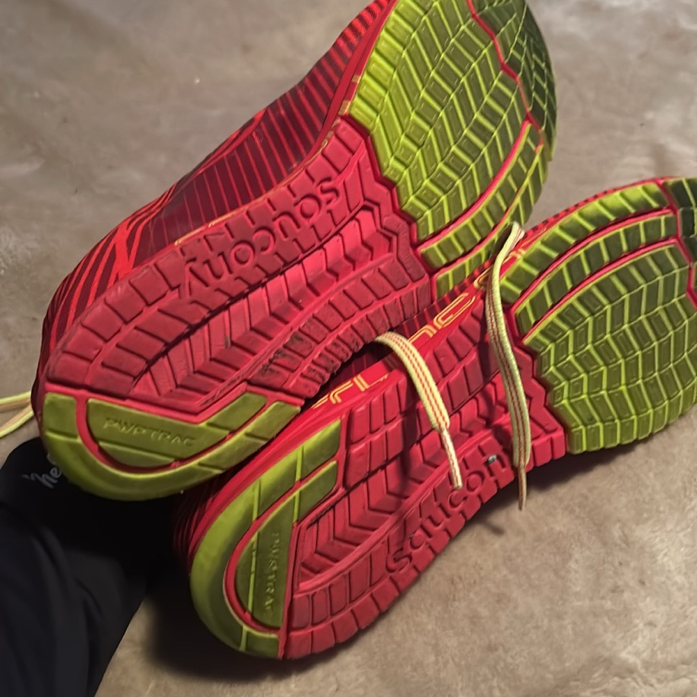 Saucony Racing sneaker - Picture 3 of 7